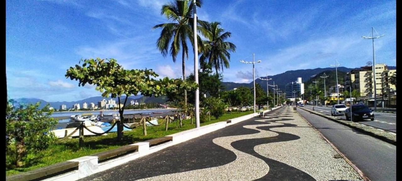 Villa Casa Inteira Cravada Entre Os Principais Pontos Turisticos Caraguatatuba Exterior foto